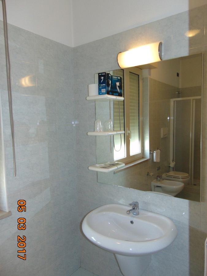Hotel Mazzocchetti Чита' Сант'Анджело Екстериор снимка